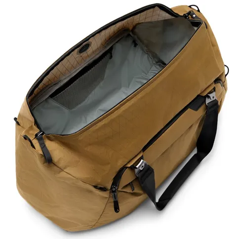 Peak Design-Travel-Duffel-50L_5.jpg