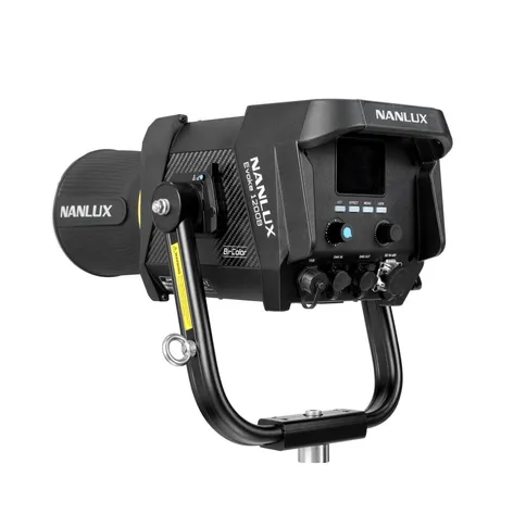 Nanlux-Evoke-1200-Bi-color-Spot-Light-with-45-degrees-Reflector_7.jpg