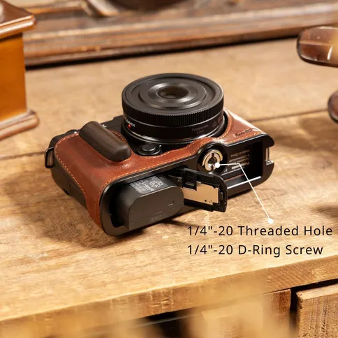 SmallRig-Leren-halfcase-voor-Panasonic-LUMIX-S9-4703_7.jpg