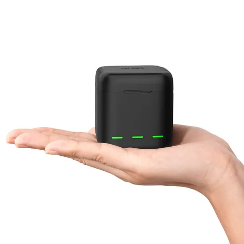 Telesin-triple-battery-charger-6.jpg