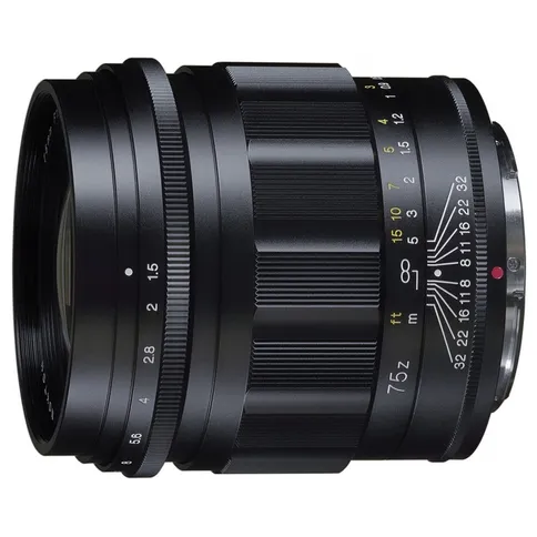 Voigtlander_75mm_1.5_NikonZ_1.jpg