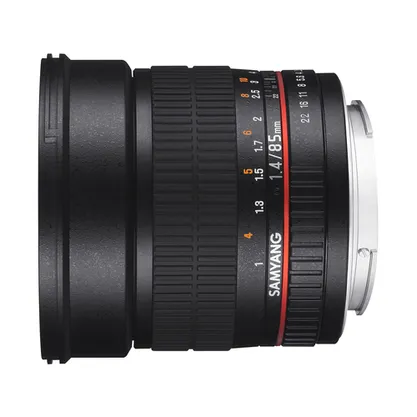 samyang_85mm_f1.4_1.jpg
