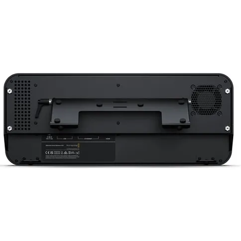 Blackmagic-Ultimatte-Smart-Remote-4-G2_3.jpg