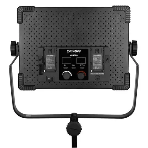 Yongnuo-YN9000-3200-5600K_5.jpg