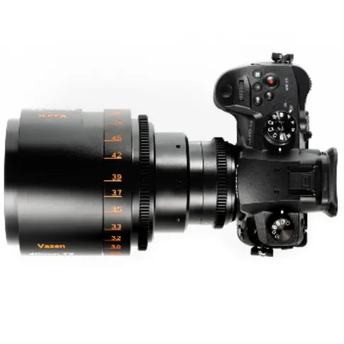 vazen_40mm_t2_1.8x_anamorphic_lens_6.5.png