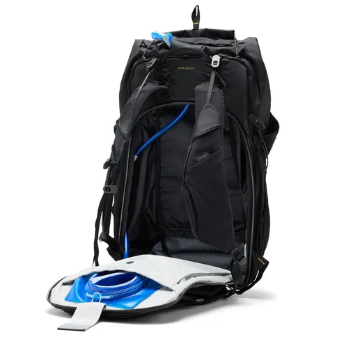 Peak-Design-Outdoor-Backpack-25L-Cloud-5.jpg