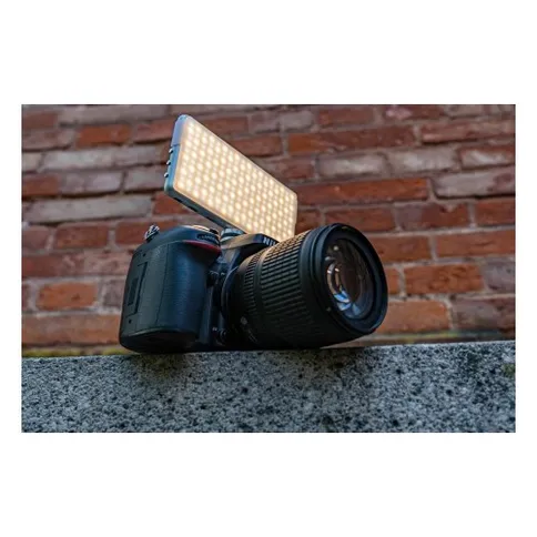 Dorr_slimled_videolight_SVL180PB_foto8.jpg