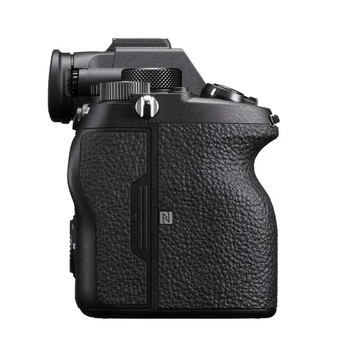 sony_a7rIVA_4.jpg
