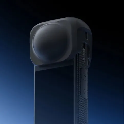 Insta360-X4-Air-Lens-Cap_7.jpg
