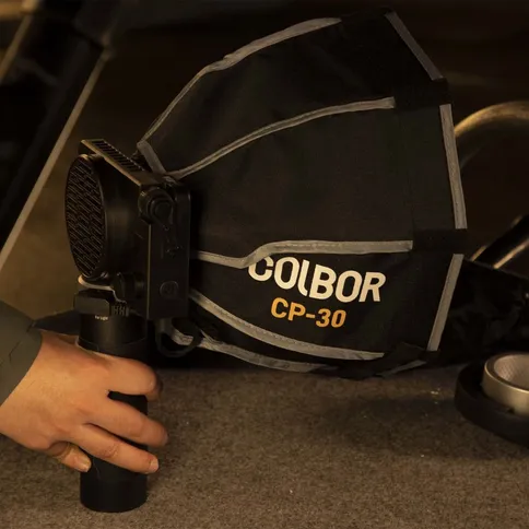 Colbor-C-Mount-CP30-Softbox-30cm_5.jpg