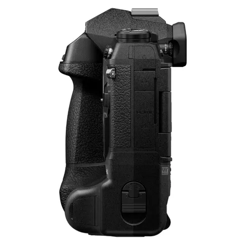 OLYMPUS OM-D E-M1X BODY_4.jpg