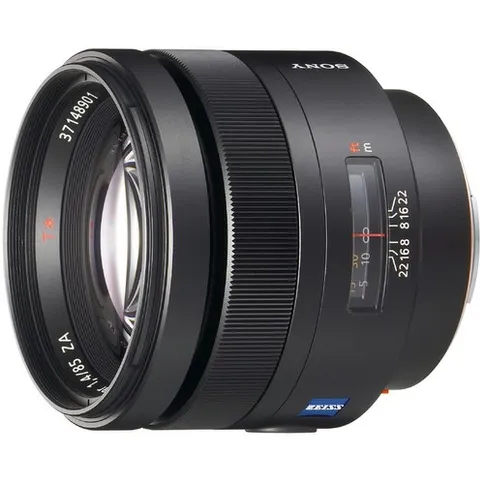 sony_sal_85mm_f1.4_z_2.jpg
