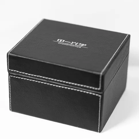 Mitakon_28mm_F5.6_Packaging_Box.jpg
