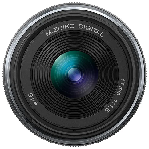 OM-SYSTEM-17mm-1.8-4.jpg