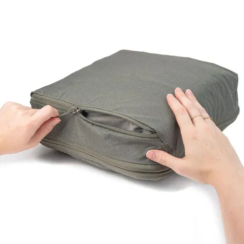 Peak-Design-Packing-Cube-Medium-V2-sage_2.jpg