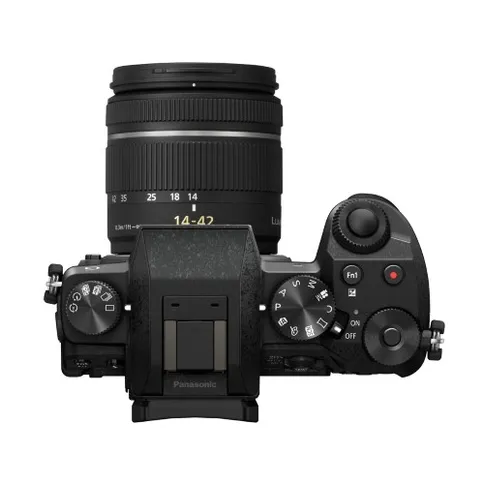 Panasonic-DMC-G70-Lumix-G-Vario-14-42mm-f35-56-zwart_2.jpg