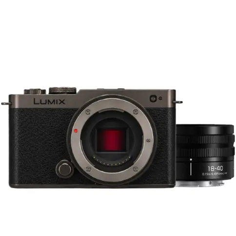 Panasonic-Lumix-S9-Titanium-Black-Lumix-S-18-40mm-F4-5-6-3_1.jpg