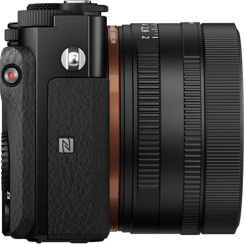 sony_dsc-rx1_markii_8.jpg