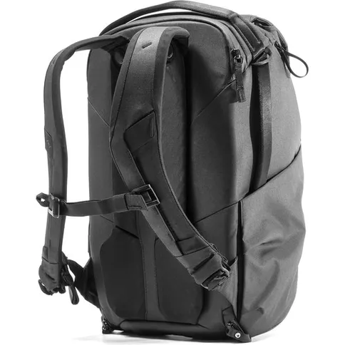 Peak_Design_Everyday_backpack_20L_v2_black_03.jpg