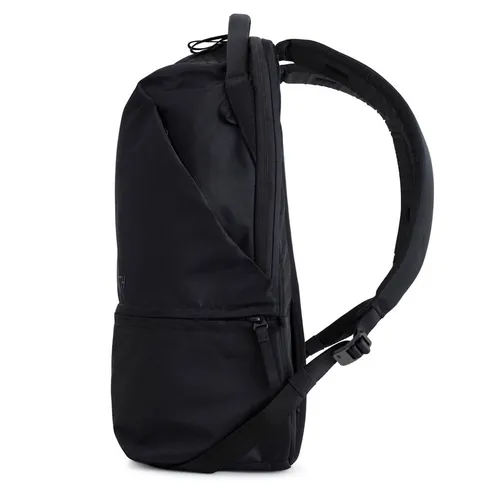 Urth-Arkose-20L-Backpack-Camera-Insert-zwart_3.jpg