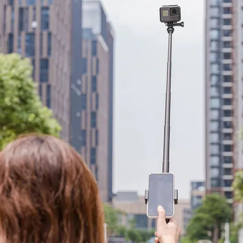 Telesin-Selfiestick-Carbon-90cm-met-statiefje_8.jpg