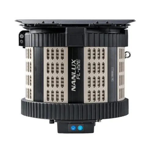 Nanlux_FL-22E_Fresnel_Lens_Side_View.jpg