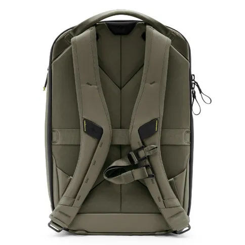 2_peak_design_travel_backpack_20L_stone.jpg