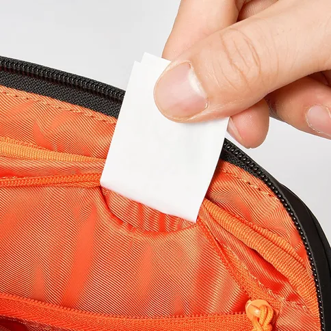 Ulanzi-YY08-TechLite-Sling-Bag-zwart_12.jpg