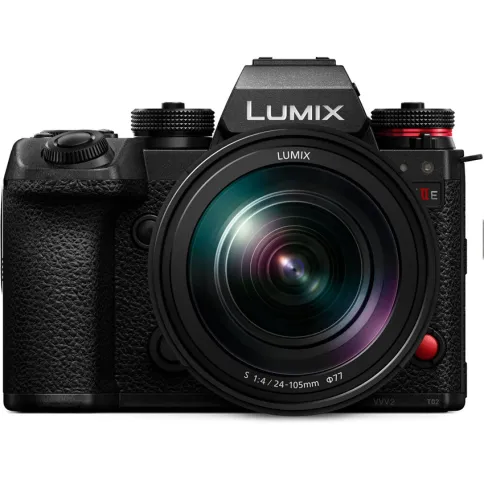 Panasonic_DCS1_MarkIIe_met_24105mm_foto1.webp