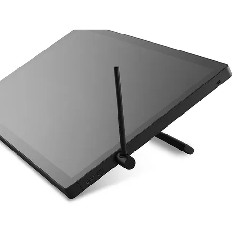 Wacom_Cintiq_24_2025_3.jpg