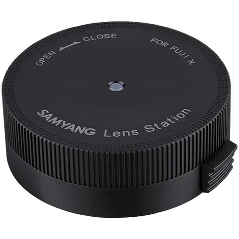Samyang-Lens-Station-Fuji-X_2.jpg