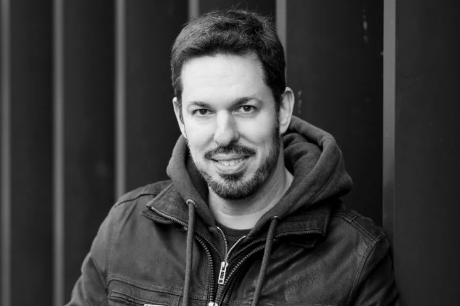 Cedric portfolio meet (liggend).jpg
