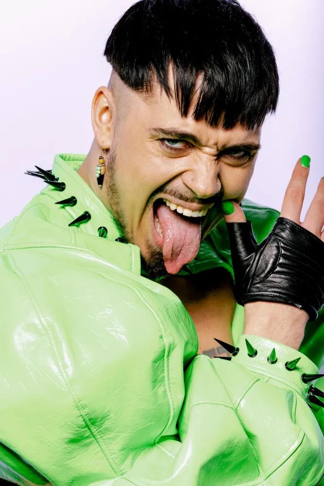 Eurovision_KimdeHoop_0003.jpg