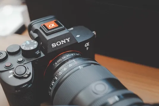 Sony a7V Lifestyle.webp