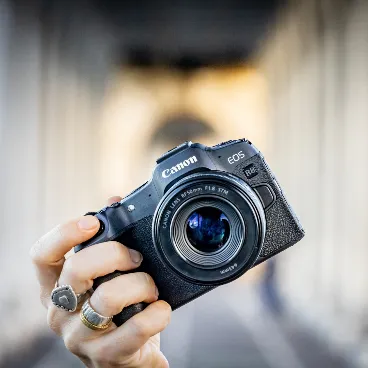 canon-r8-beeld-2.jpg