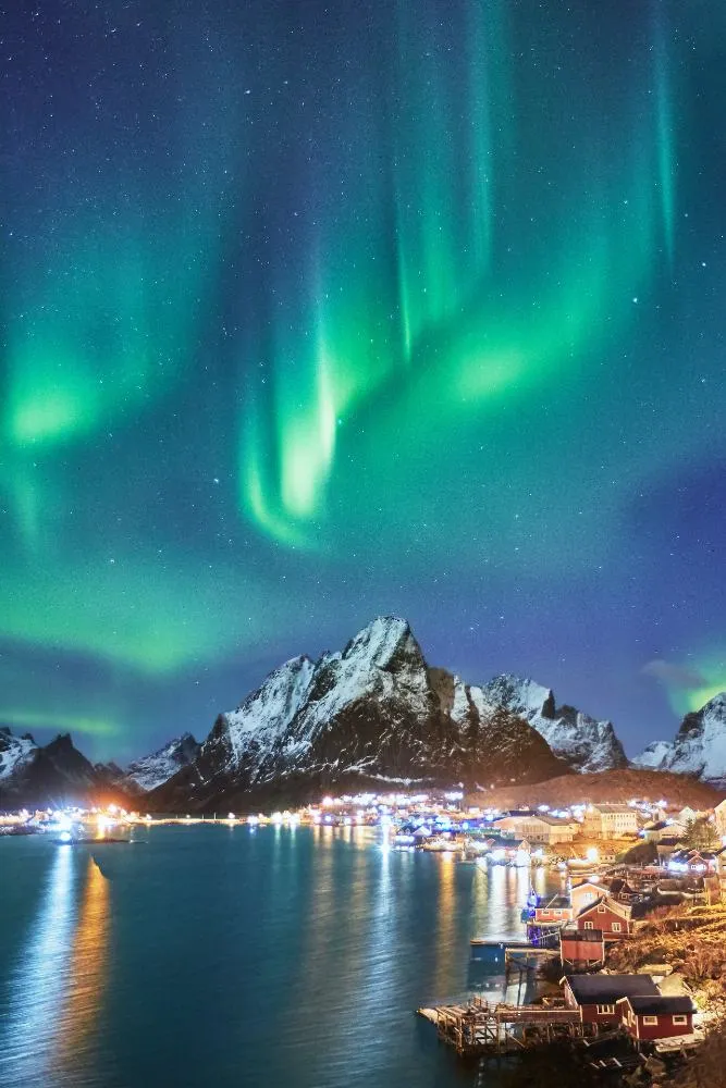 Aurora-2.jpg