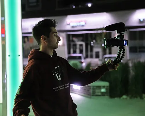 DSLR_vlog.jpg