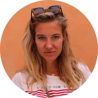 Portretfoto-rond-AnnemereldeJongh-3.png