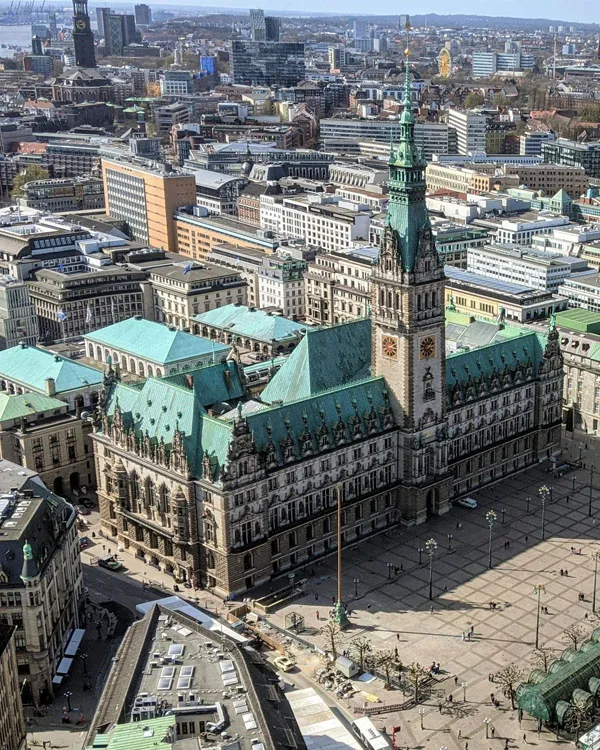 hamburg-15-rathaus.jpg
