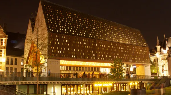 Locatie - Stadshal Gent.jpg