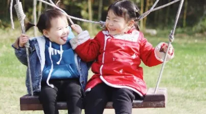 kinderen_fotograferen_spelen.jpg