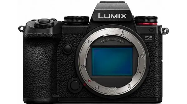 600x400_Lumix_S5.jpg