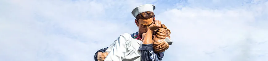 ke_q2_yourstoryourmission_paginaheader_iconicimages_artikel_vjday.jpg
