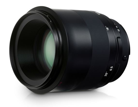 Zeiss Milvus 100mm f/2.0 Nikon