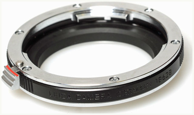 Leica 18628 adapter for R lenses to 4/3" cam