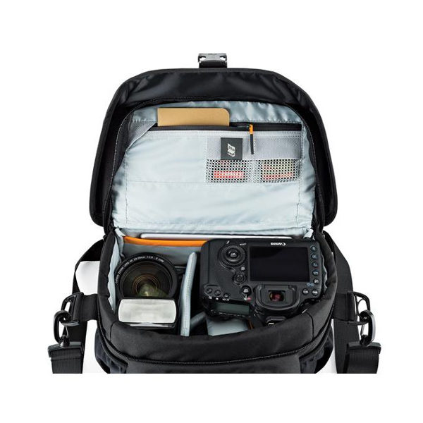 Lowepro Nova 180 AW II Black