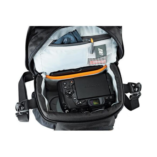 Lowepro Nova 160 AW II Noir
