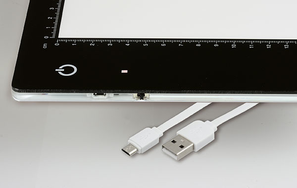 Kaiser 2453 Slimlite plano LED Boîte À Lumière 22 x 16 cm