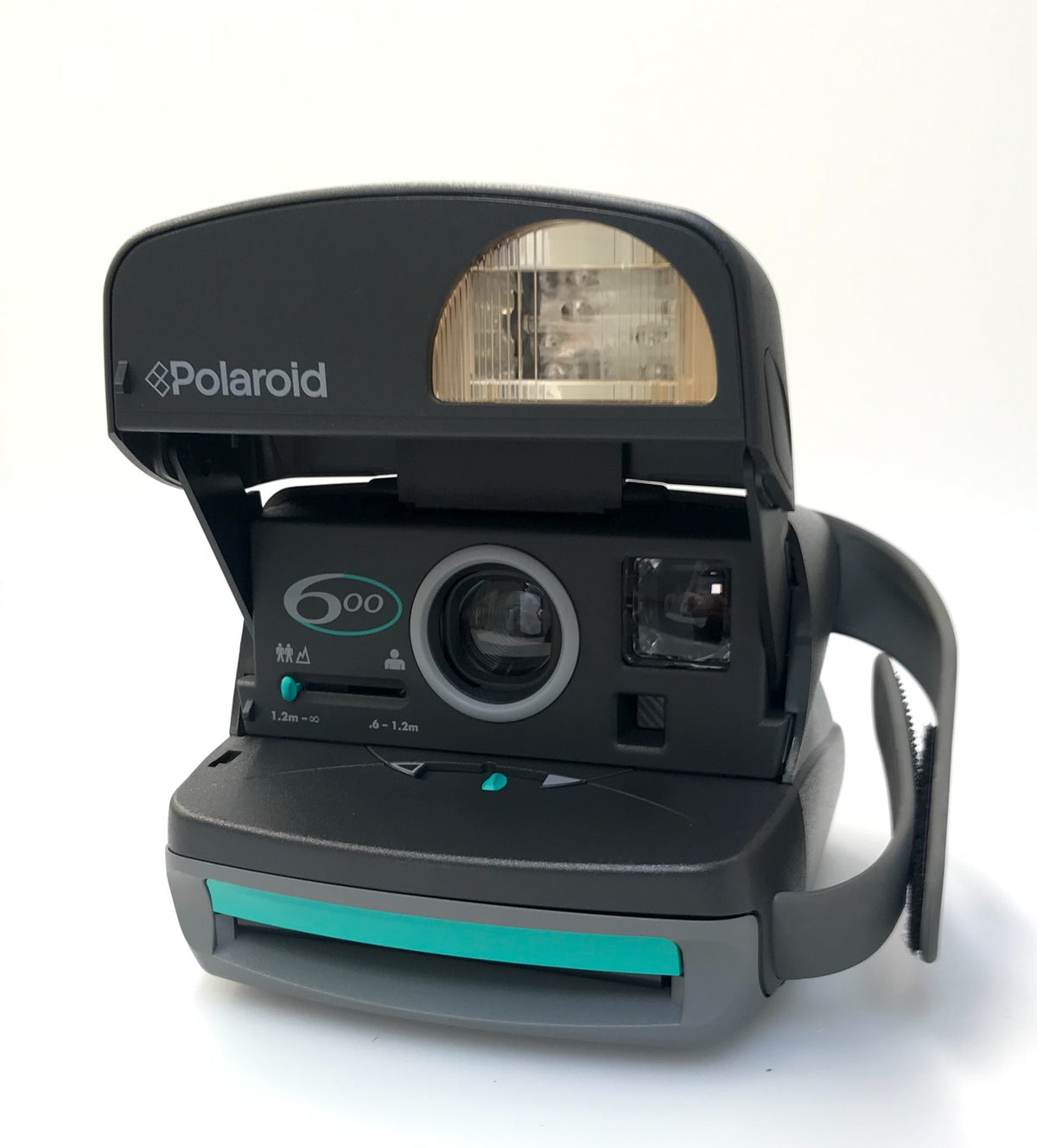 Polaroid Refurbished 600 Round Camera