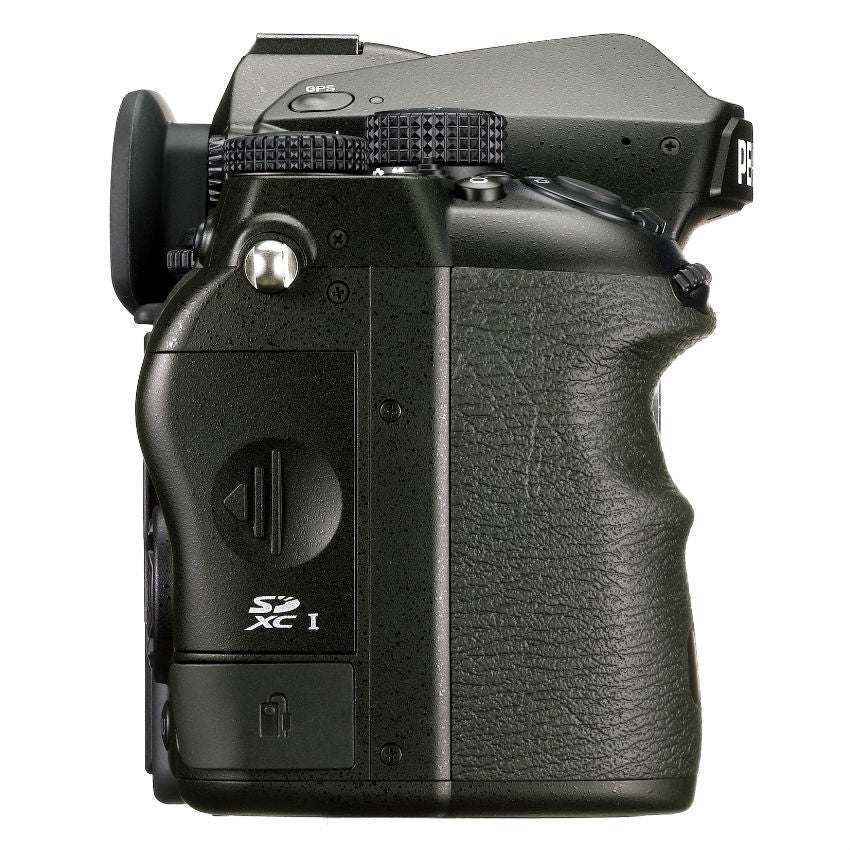 Pentax K-1 Mark II Kameragehäuse + 24-70mm F2.8 Objektiv